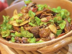 -一朵菌·野生菌探索家火锅(南亚店)