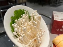 -海上明月海鲜火锅 鲜切牛肉