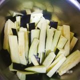 做个腊肉茄子🍆