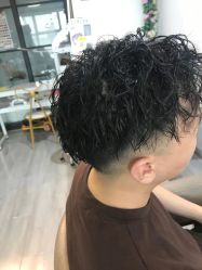 -起点潮色造型