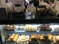 -上海哈尔滨食品厂(汇联商厦店)