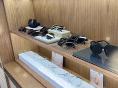 -亨得利眼镜(中山路一店)