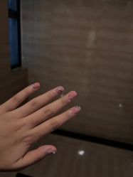 -柴小姐美睫美甲