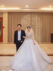 点击看大图 -予白婚纱礼服馆
