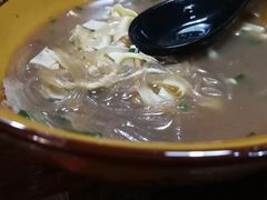 -陆记牛庄·碳锅龙虾烧烤(爱上花园店)