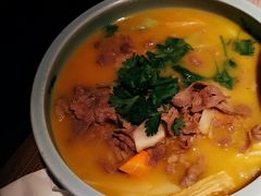 酸汤时蔬肥牛-绿茶餐厅(领展购物广场·中关村店)
