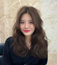 点击看大图 -MONE美发沙龙