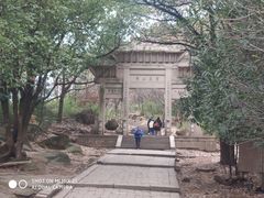 -灵岩山风景区