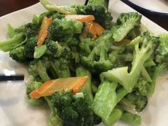 清炒西兰花-伊隆斋(什刹海店)