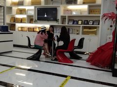 -首脑美容美发化妆美甲培训学校(龙岗校区)