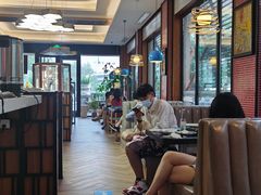 -莫多多餐厅