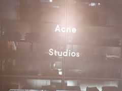 -Acne Studios(芮欧百货店)