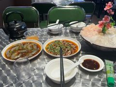 -官塘鱻鱻鱼生·潮汕生腌·砂锅粥(西马路总店)