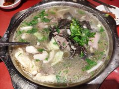 -谢老五跷脚牛肉·非遗传承店