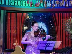 -米德维奇俄式西餐厅(西六道街店)