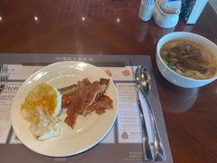 -武汉世茂希尔顿酒店·汇·全日餐厅