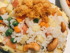 菠萝炒饭-鹿港小镇(金虹桥国际中心店)