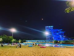 -热带风暴水上乐园
