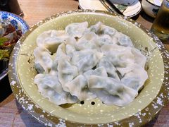 虾仁韭菜鸡蛋饺子-东北农家饺子村(昌平路店)