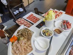 -捞九门海鲜牛肉自助火锅(廉江店)