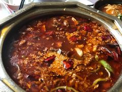 -闫家驴肉老店(华电一校店)