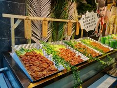 -布罗城堡自助烧烤(鸿通城购物中心店)