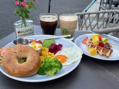 -ommo cafe(半岛城邦店)