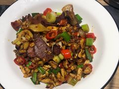 -建辉湖南土菜馆(南大街店)