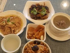 -茶油香闽南菜·花园餐厅(前埔店)