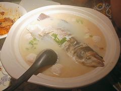 -卢大鲜鱼头捞饭(美利广场店)