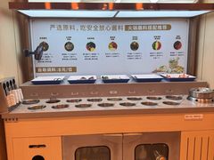 -七欣天香辣蟹火锅(闵行浦江欢乐颂店)