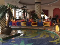 -月亮河温泉度假酒店