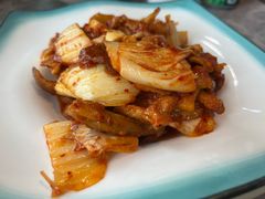 辣白菜炒五花肉-屋里家延边朝鲜族冷面(梅林3店)