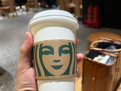 -星巴克臻选(国贸商城首店)
