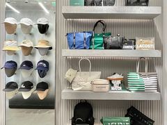 -LACOSTE(新中关购物中心店)