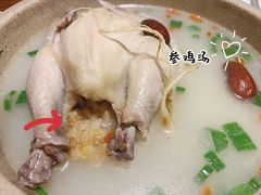 参鸡汤-百年石锅饭·朝鲜族传统民餐