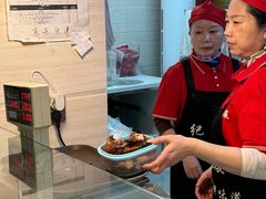 -王浩儿纪六孃甜皮鸭(乐山总店)