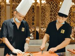 -雍和会海鲜姿造自助(湖东路店)