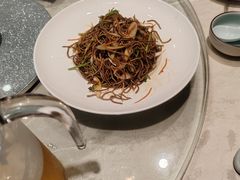 -海派美食·家宴海鲜青岛菜·石锅鲽鱼头(东方城店)