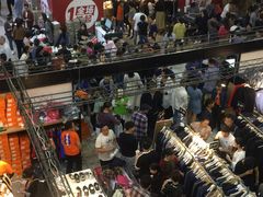 -宁波杉井奥特莱斯广场