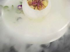 -河畔春天时尚餐厅