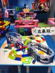 -咘隆家族儿童乐园(凯旋广场店)