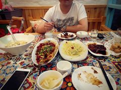 -乌镇那一年小院主题餐厅(甘泉西路店)