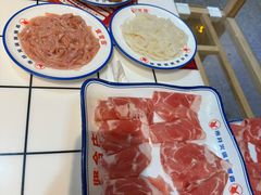 -贤合庄卤味火锅(济南泉城路店)
