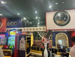-MELAND CLUB亲子乐园·派对·餐厅(北京芳圆里ID MALL店)