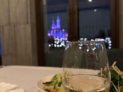 -WOLFGANG PUCK KITCHEN & BAR(迪士尼小镇店)