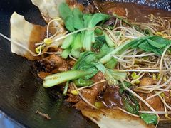 -锅里锅外地锅鸡