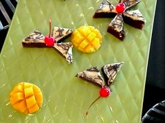 -东方豪景花园酒店·怡景旋转餐厅