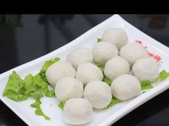 墨鱼丸-红菇坊鲜汤火锅(橡树湾店)