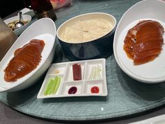 -凤凰园烤鸭店·唐山菜·传承花椒肉(老唐丰路店)